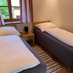 Naehe Attersee - Traunsee Lehner Im Wald Idyllisches In Alleinlage Apartment Rutzenmoos
