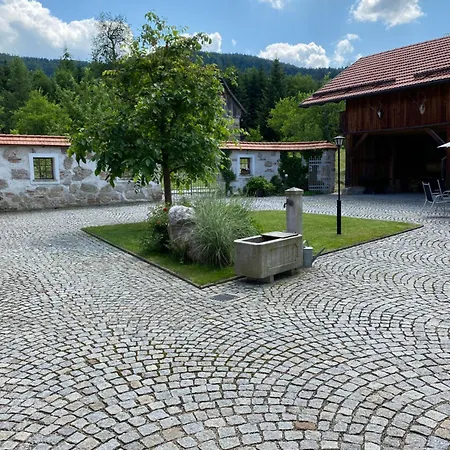 Naehe Attersee - Traunsee Lehner Im Wald Charmantes In Alleinlage