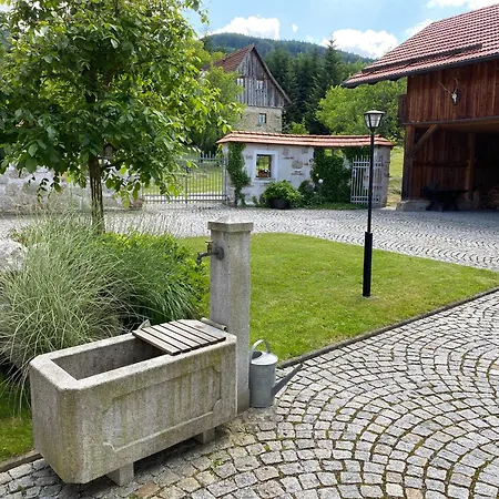 Naehe Attersee - Traunsee Lehner Im Wald Charmantes In Alleinlage * Rutzenmoos