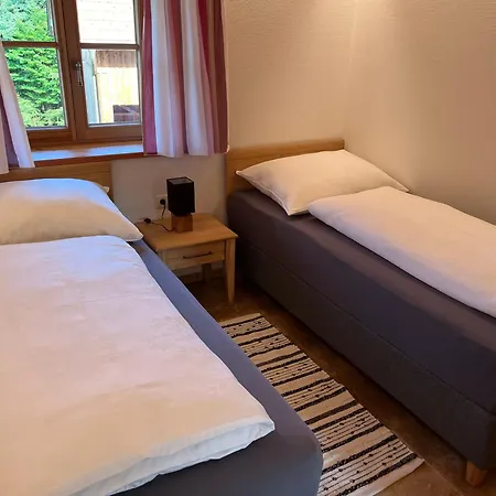 Naehe Attersee - Traunsee Lehner Im Wald Idyllisches In Alleinlage Apartment Rutzenmoos