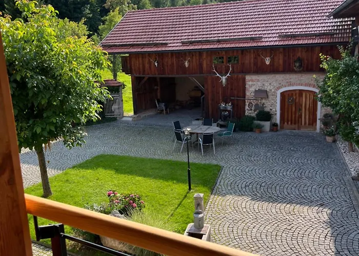 Ferienwohnung Naehe Attersee - Traunsee Lehner Im Wald Idyllisches Landhaus In Alleinlage Lejlighed *