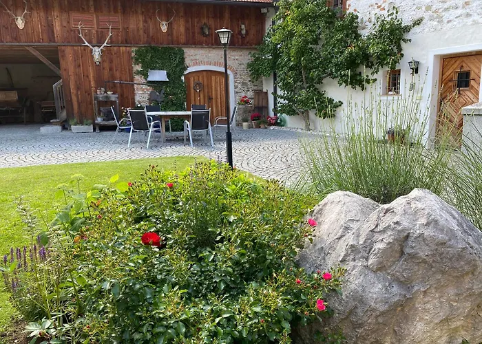 Ferienwohnung Naehe Attersee - Traunsee Lehner Im Wald Idyllisches Landhaus In Alleinlage Lejlighed Rutzenmoos